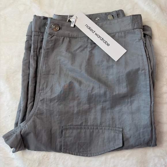 Naked Wardrobe Wide Leg Nylon Cargo Pants, Gray- size M (waist - Picture 13 of 13